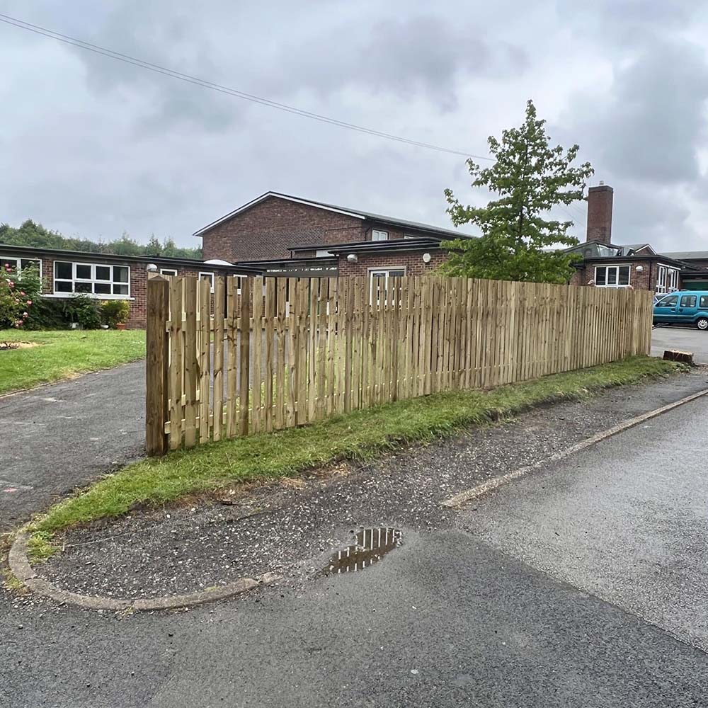 fencing-security-fencing-precison-timber (2)