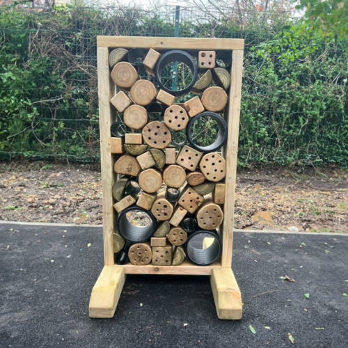 Outdoor Nature Wooden Bug Hotel